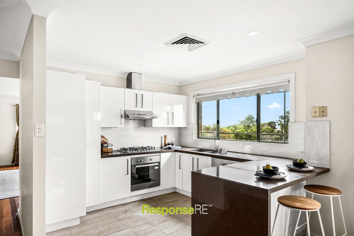 2 Lucinda Grove, Winston Hills Sold by ResponseRE Walsh Sullivan Baulkham Hills - image 1