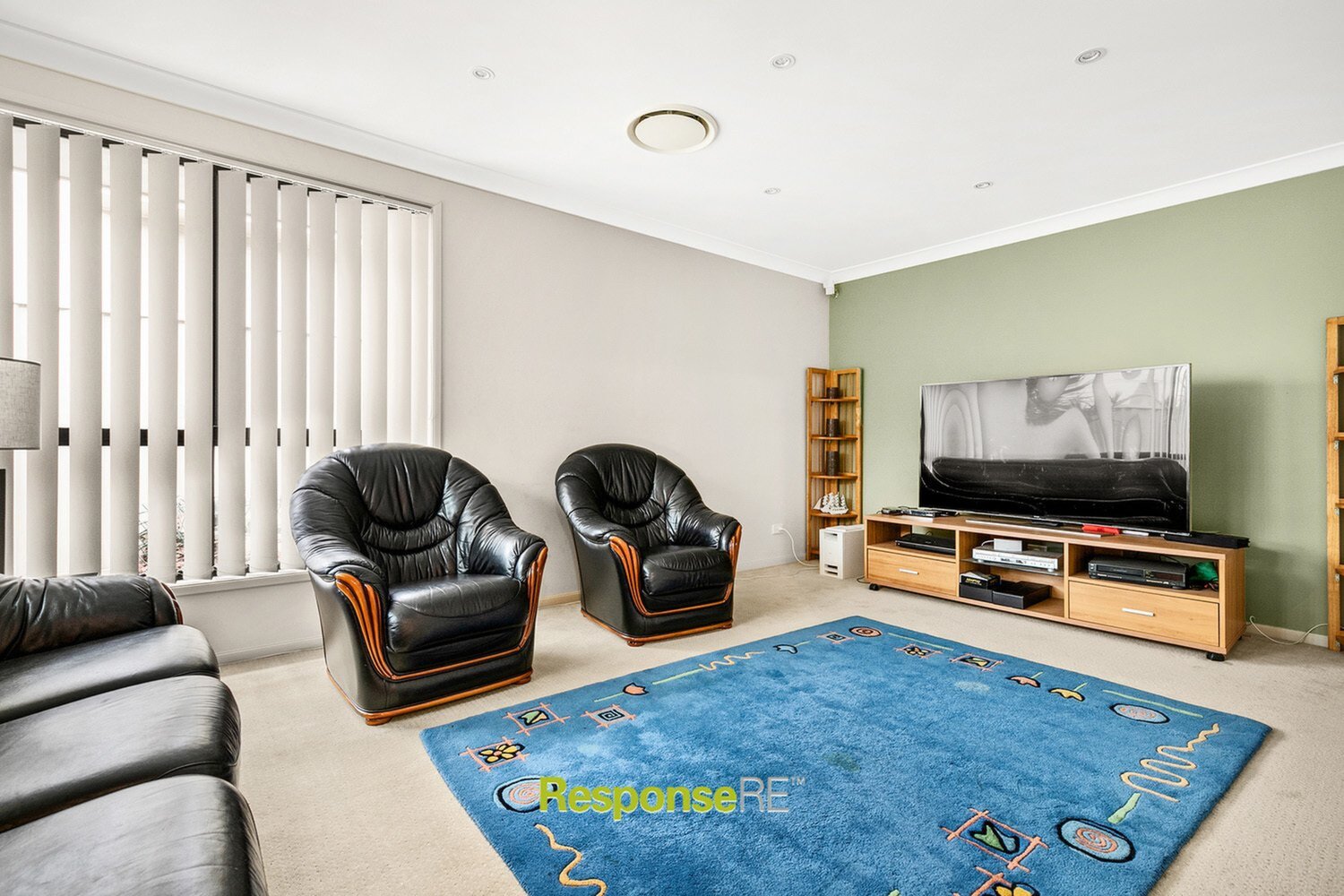 24 Honeyeater Crescent, Beaumont Hills Sold by ResponseRE Walsh Sullivan Baulkham Hills - image 1