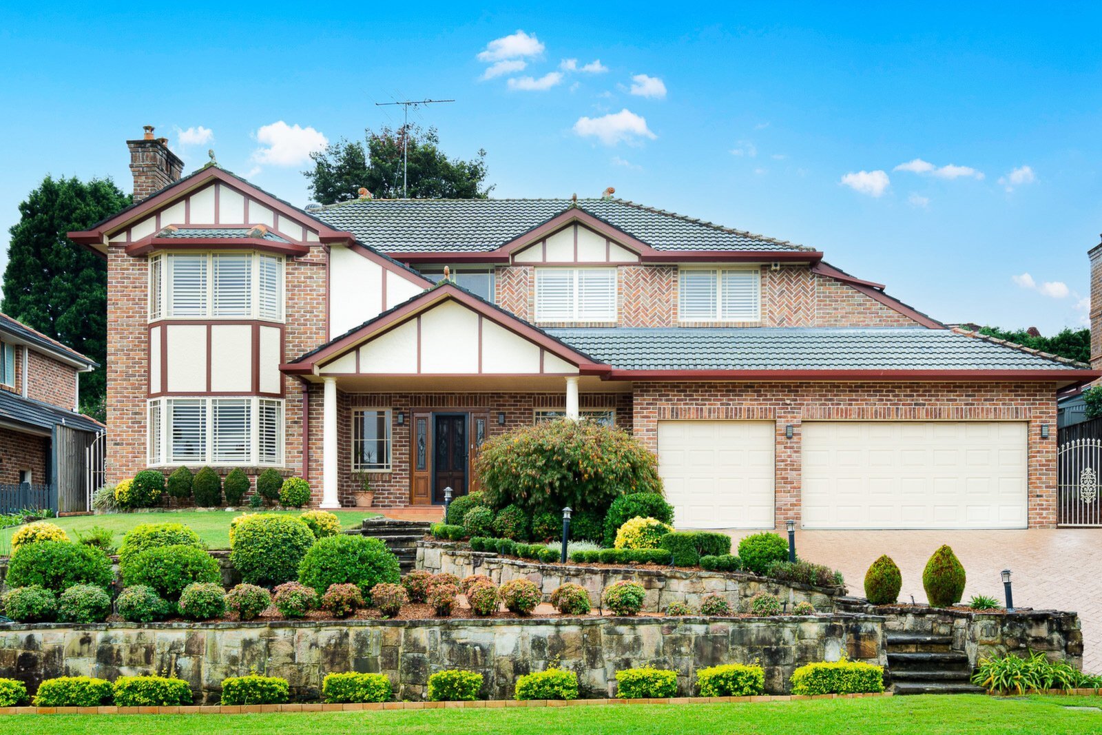 10 Carnarvon Avenue, Glenhaven Sold by ResponseRE - image 1