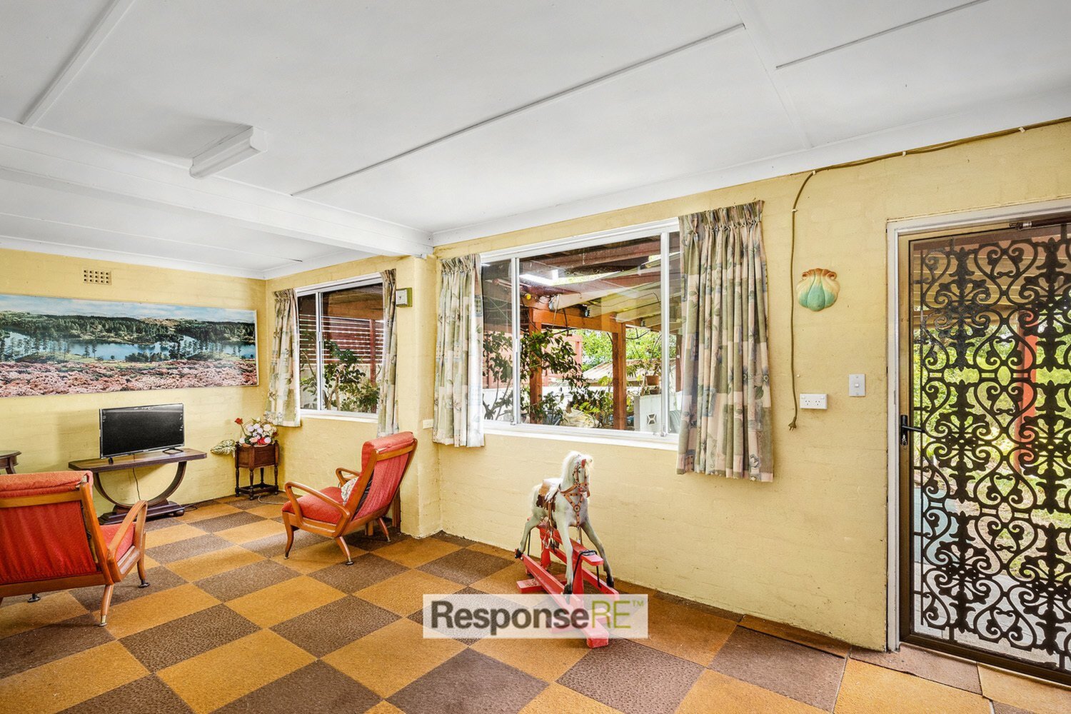 12 Grasmere Avenue, Northmead Sold by ResponseRE Walsh Sullivan Baulkham Hills - image 1