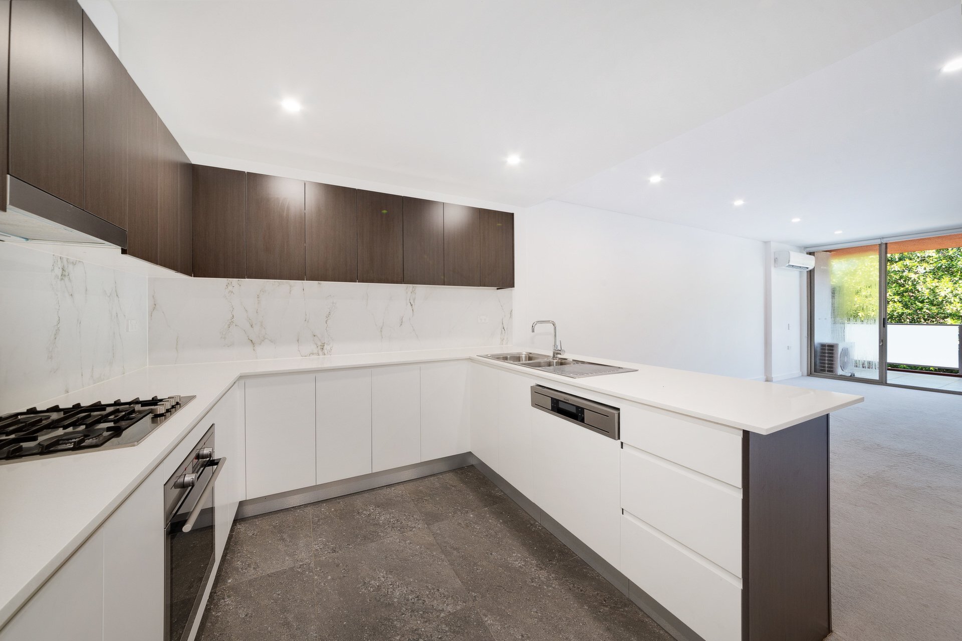 24/18-22a Hope Street, Rosehill Sold by ResponseRE Walsh Sullivan Baulkham Hills - image 1