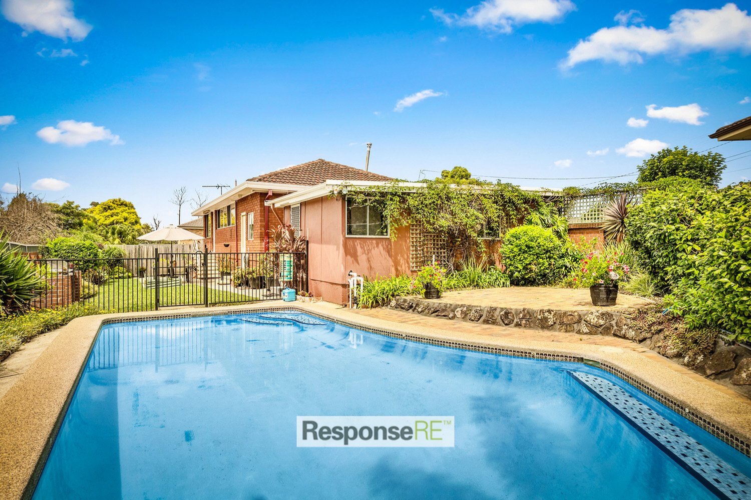 11 Tarana Crescent, Baulkham Hills Sold by ResponseRE Walsh Sullivan Baulkham Hills - image 1