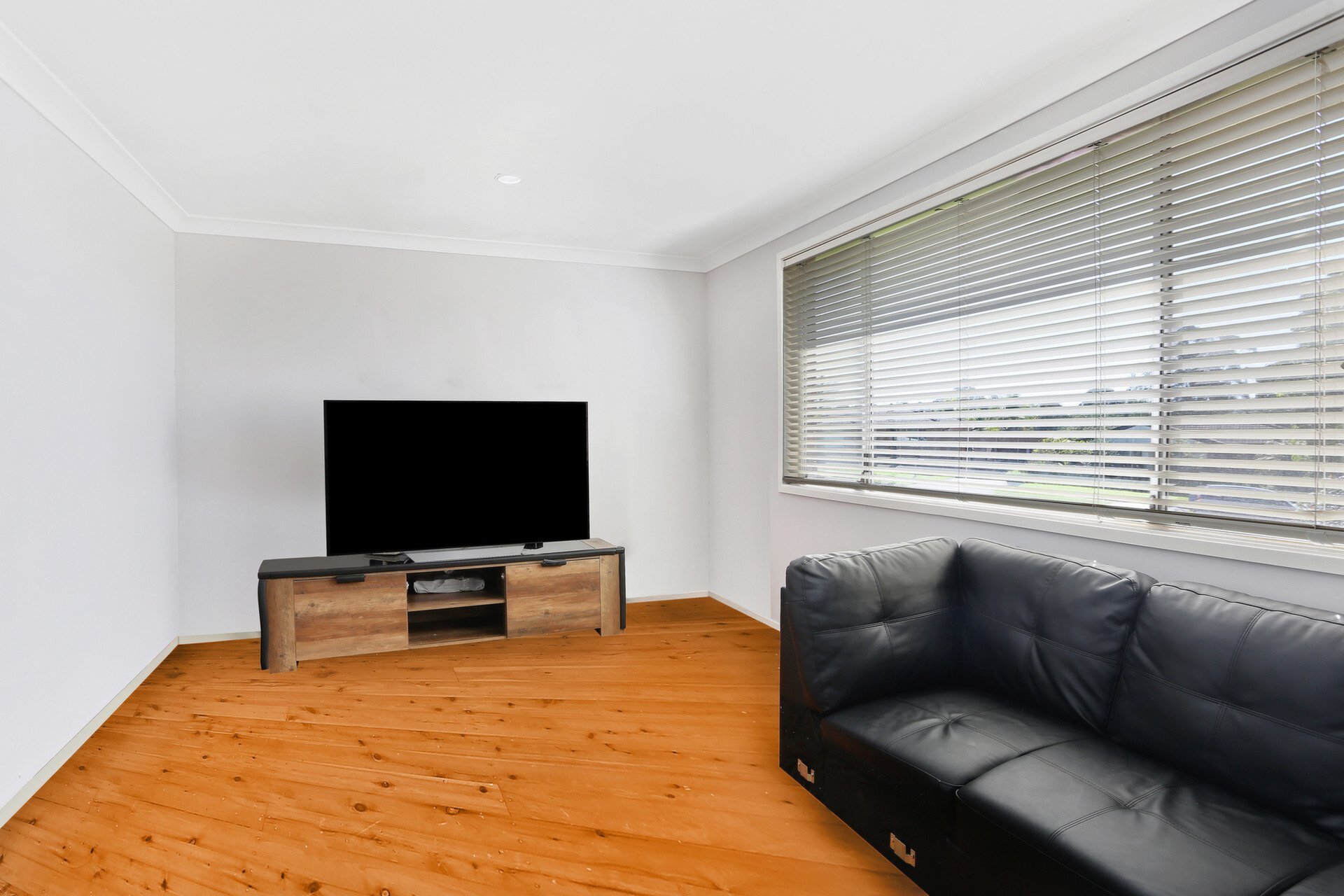 21 Coogan Place, Dean Park Sold by ResponseRE Quakers Hill & Bella Vista - image 1