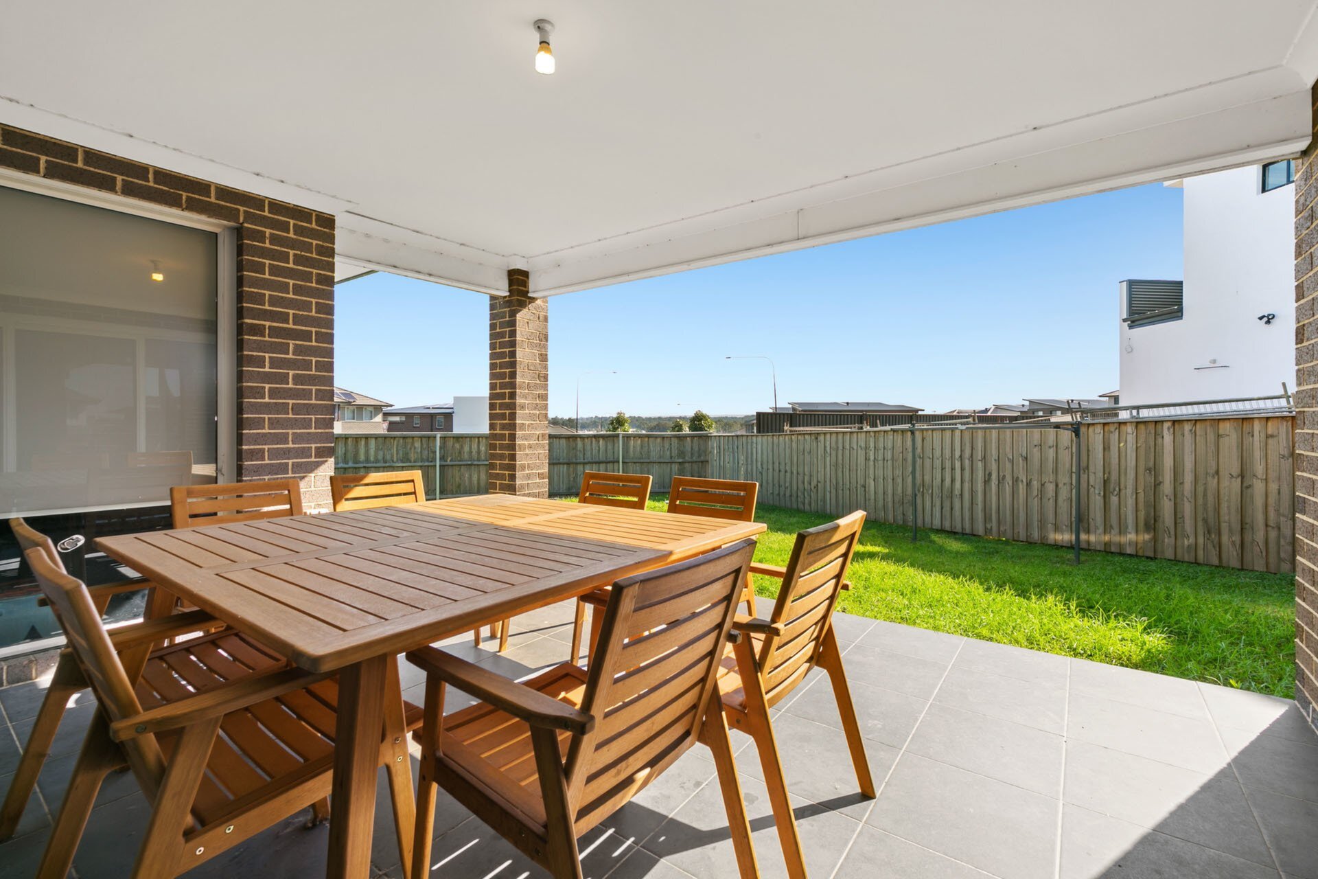 21 Grenfell Place, Colebee Sold by ResponseRE Walsh Sullivan Northmead - image 1