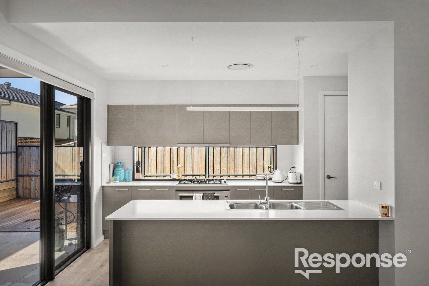 36 Thoroughbred Way, Box Hill Sold by ResponseRE Walsh Sullivan Northmead - image 1
