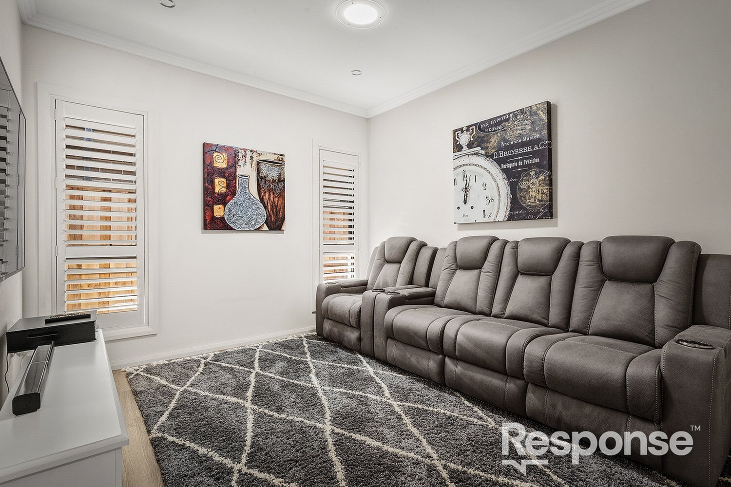 10 Fairfax Street, The Ponds Sold by ResponseRE Walsh Sullivan Baulkham Hills - image 1