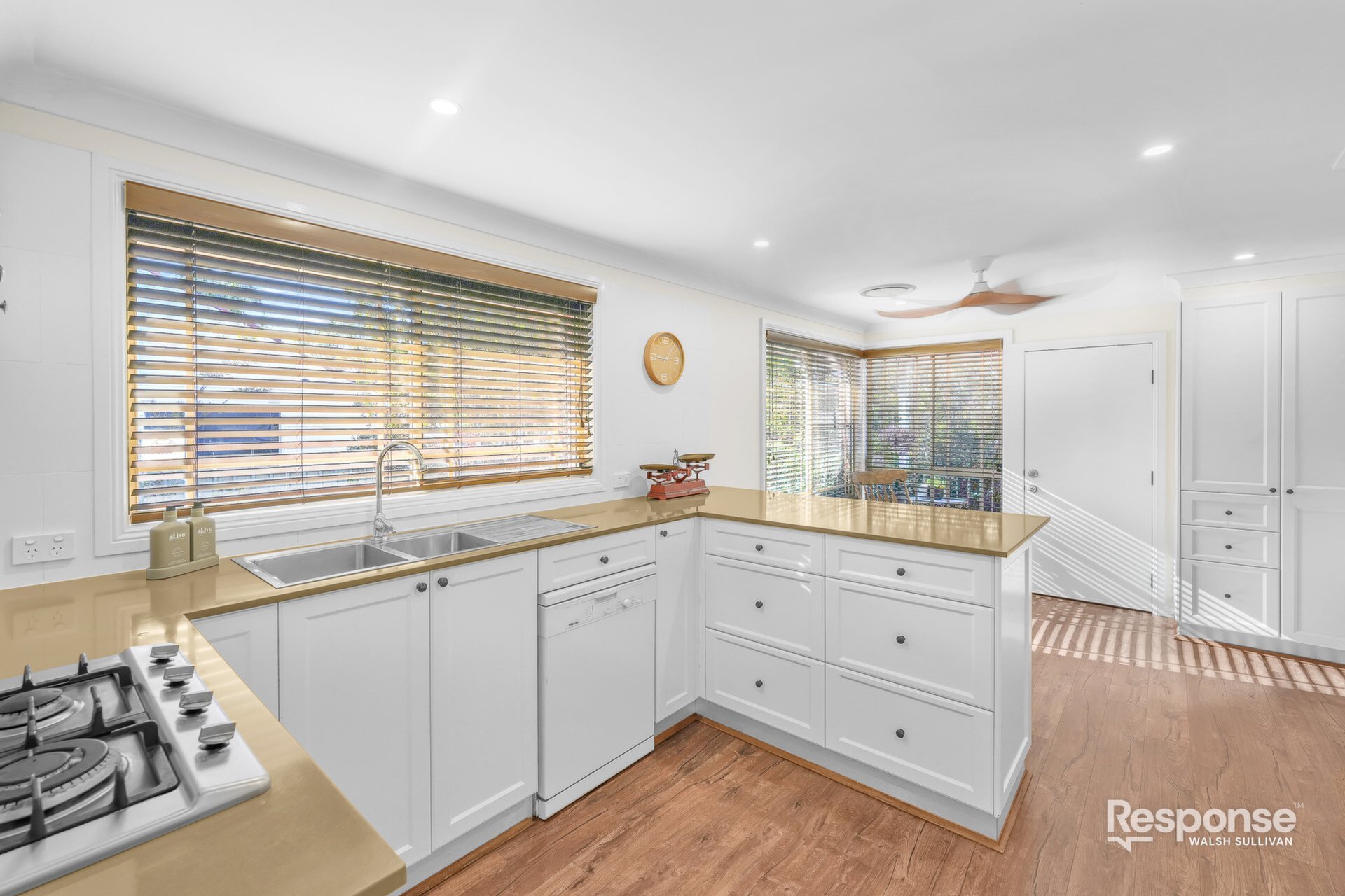 1/30 Northmead Avenue, Northmead Sold by ResponseRE Walsh Sullivan Baulkham Hills - image 1