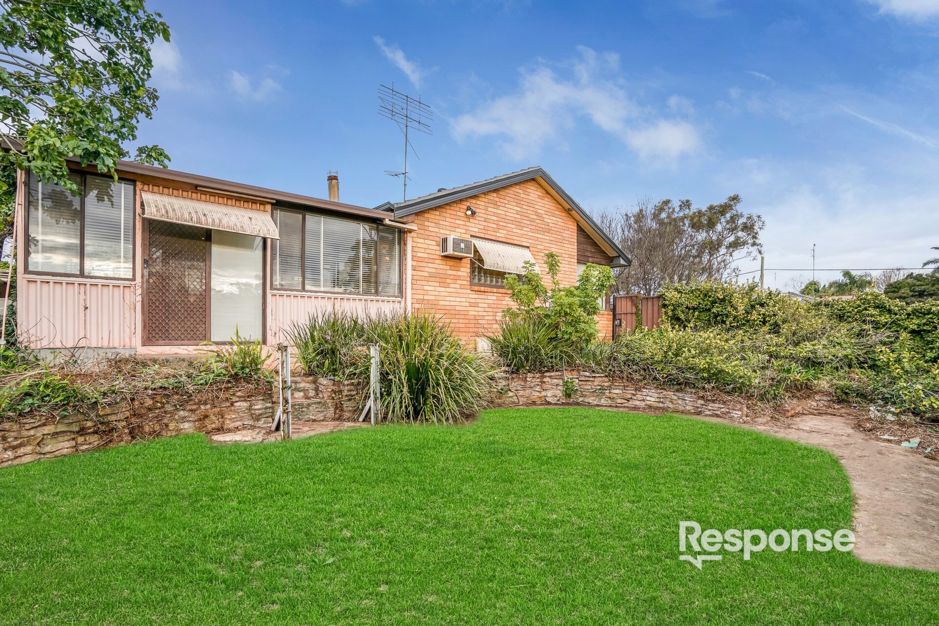 1 Claremont Place, South Penrith Sold by Response Real Estate Penrith - image 1
