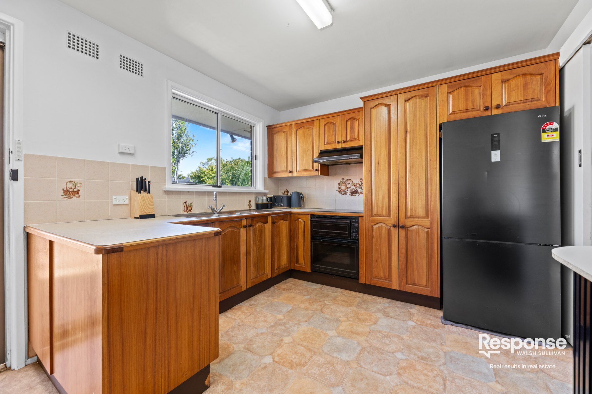 42 Carver Crescent, Baulkham Hills Sold by ResponseRE Walsh Sullivan Baulkham Hills - image 1