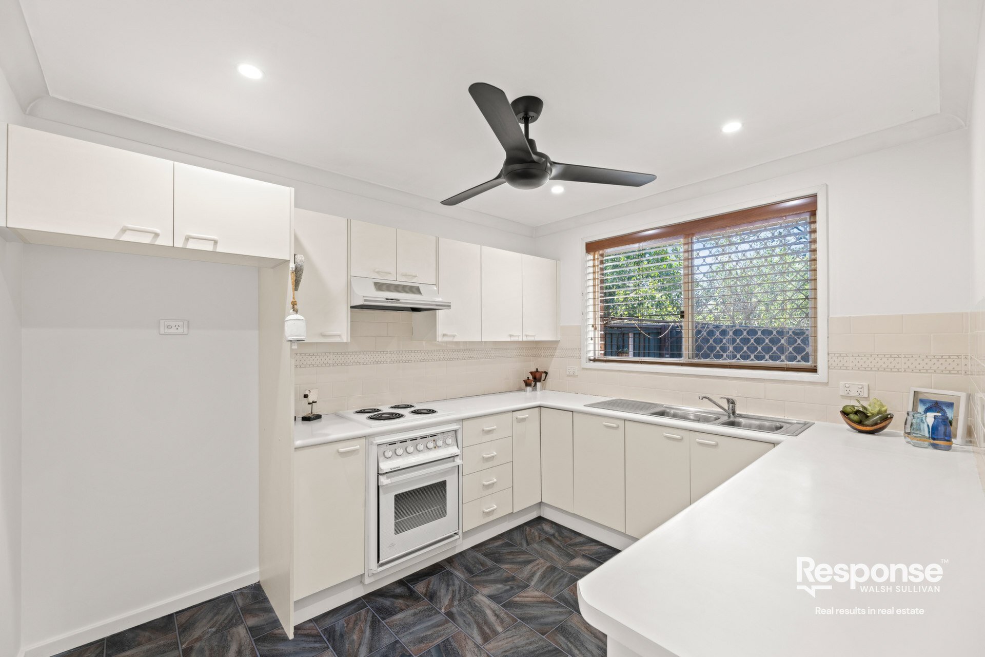 6/12-14 Hammers Road, Northmead Sold by ResponseRE Walsh Sullivan Northmead - image 1