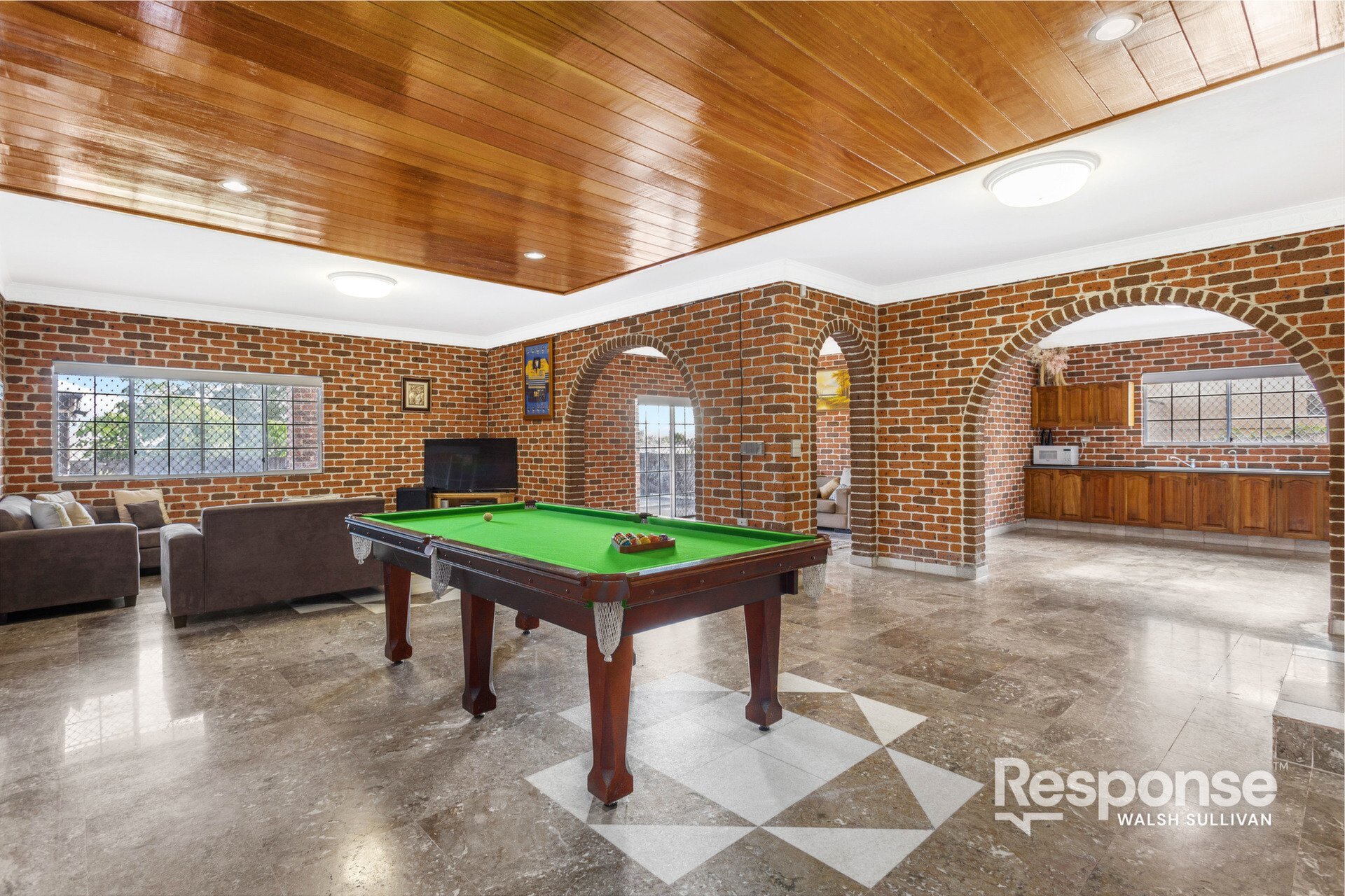 33 Caithness Crescent, Winston Hills Sold by ResponseRE Walsh Sullivan Northmead - image 1