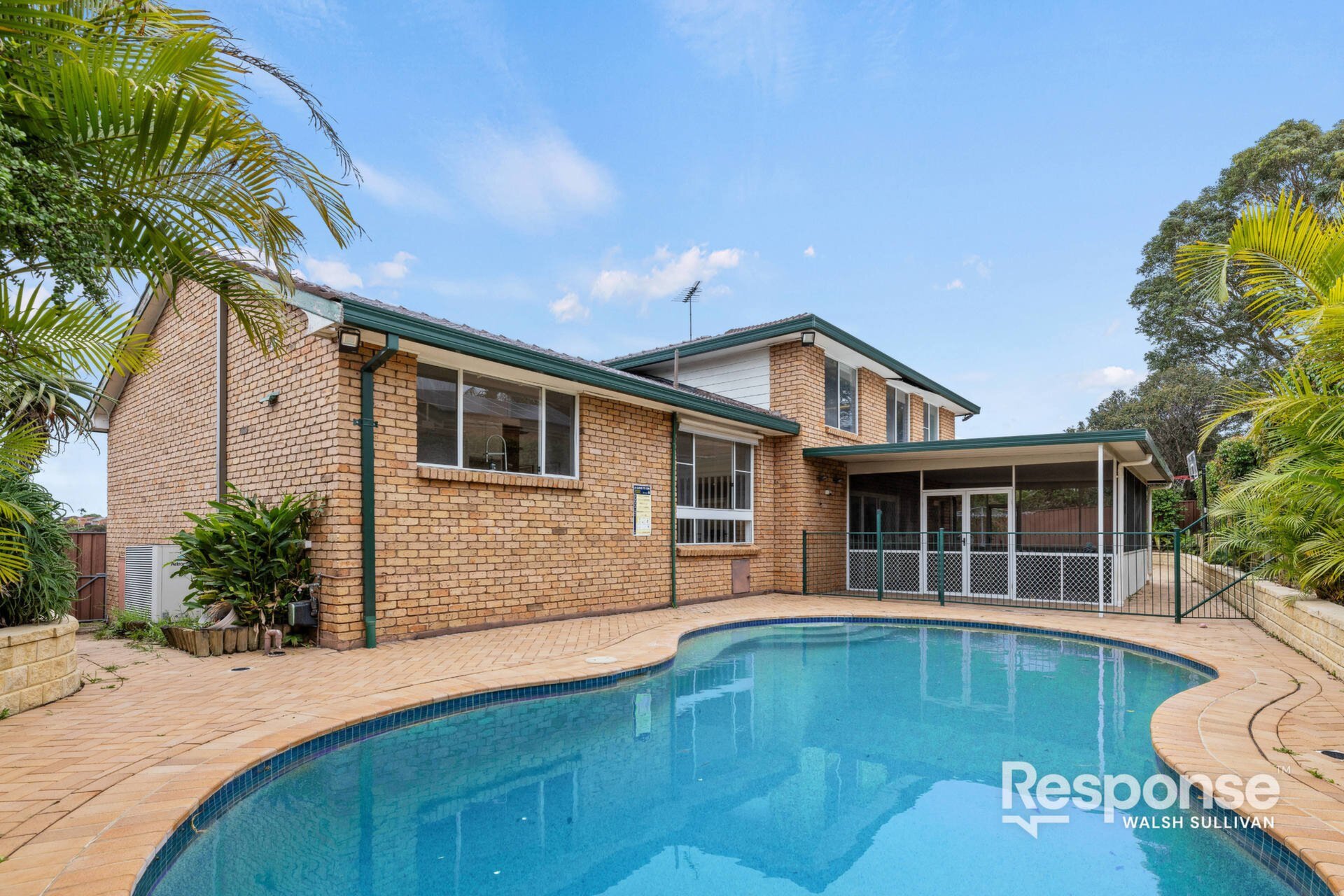15 Kelly Close, Baulkham Hills Sold by ResponseRE Walsh Sullivan Baulkham Hills - image 1