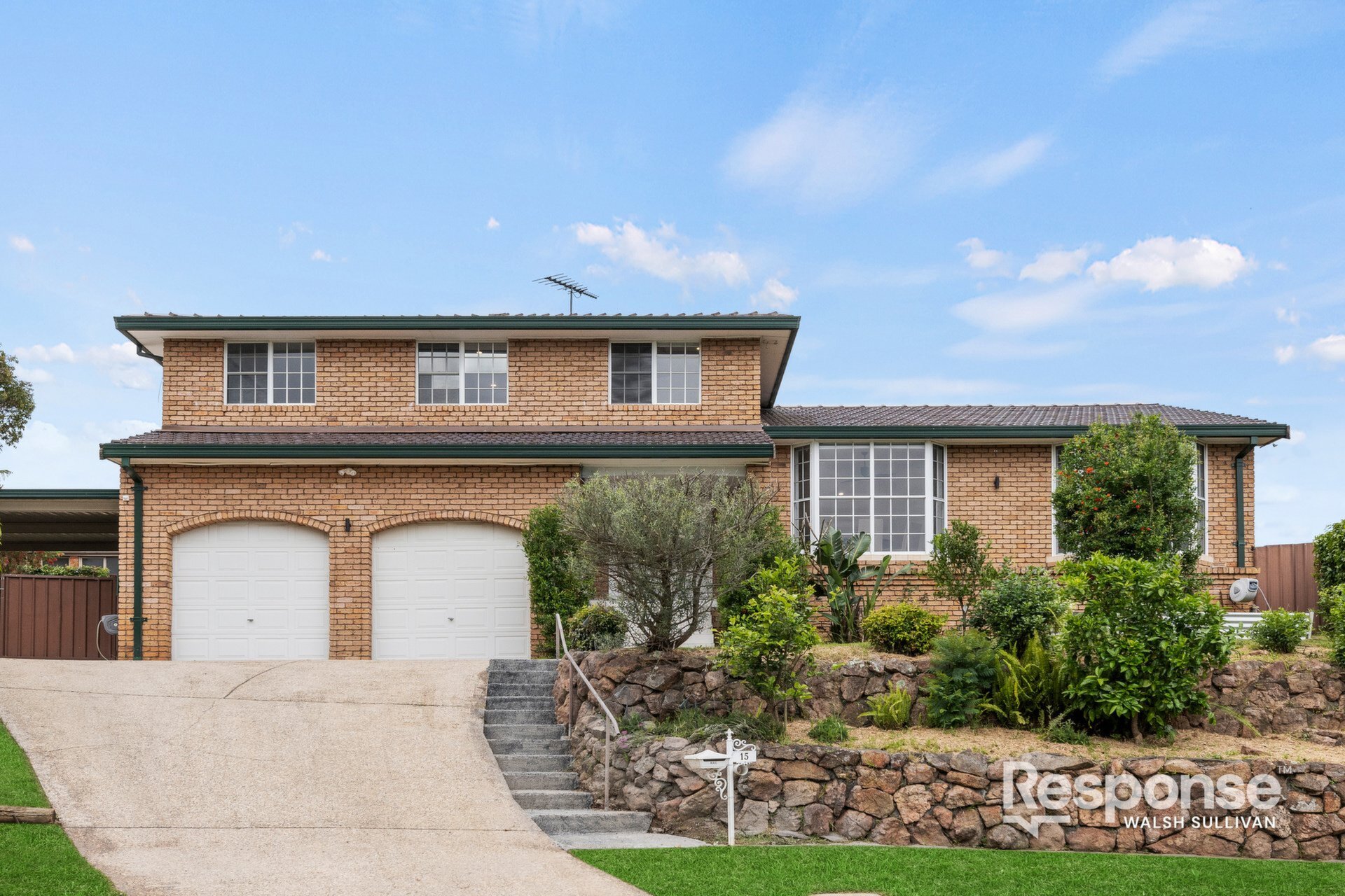 15 Kelly Close, Baulkham Hills Sold by ResponseRE Walsh Sullivan Baulkham Hills - image 1
