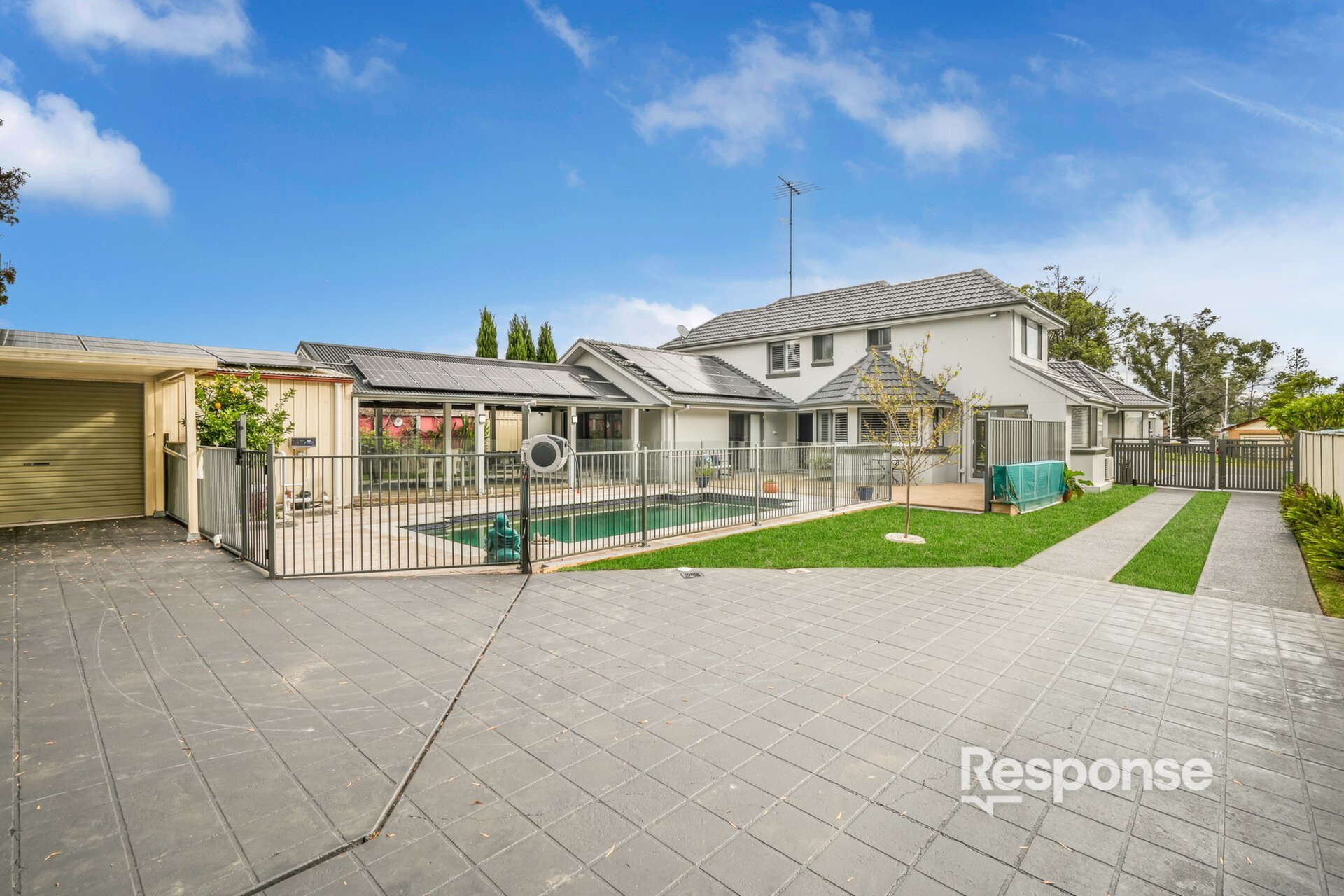 105 - 106 Linden Crescent, Cranebrook Sold by Response Real Estate Penrith - image 1