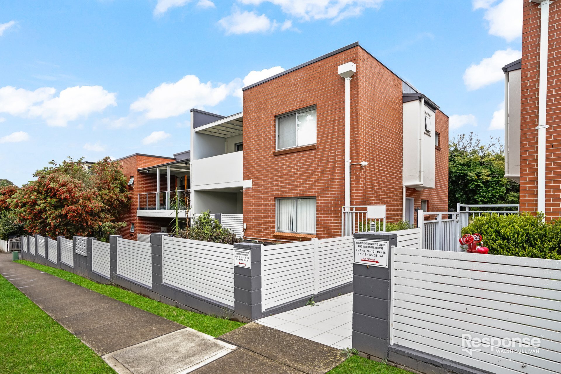 24/65-71 Beamish Road, Northmead Sold by ResponseRE Walsh Sullivan Baulkham Hills - image 1