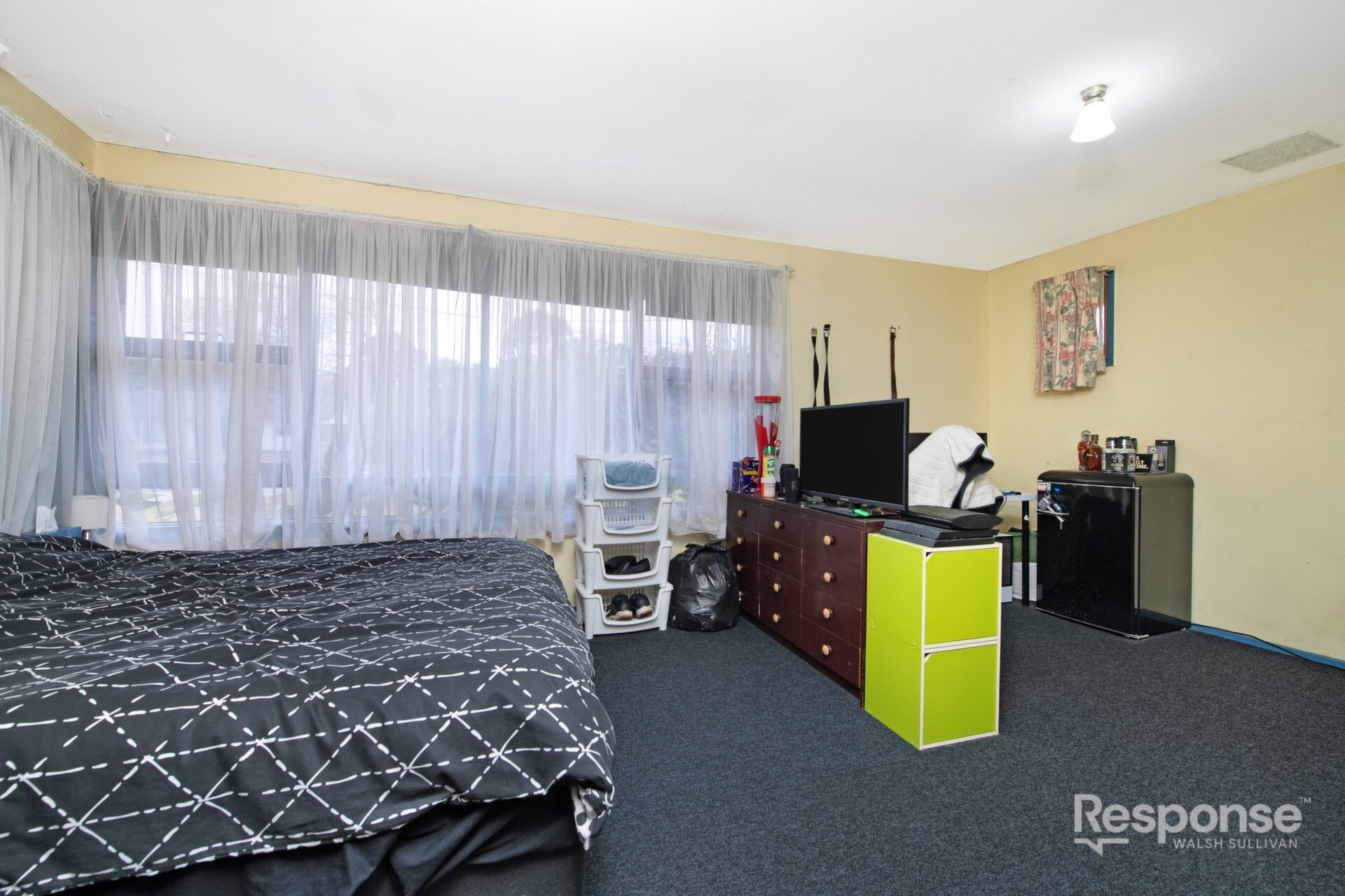 11 Lodge Avenue, Old Toongabbie Sold by ResponseRE Walsh Sullivan Baulkham Hills - image 1