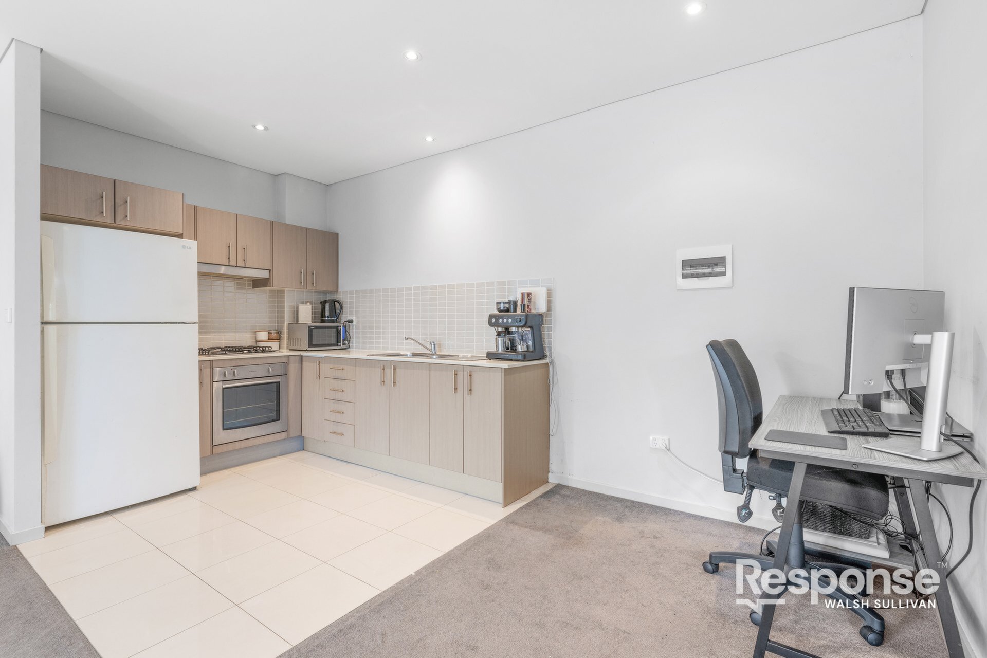 18/37-43 Balmoral Road, Northmead Sold by ResponseRE Walsh Sullivan Baulkham Hills - image 1