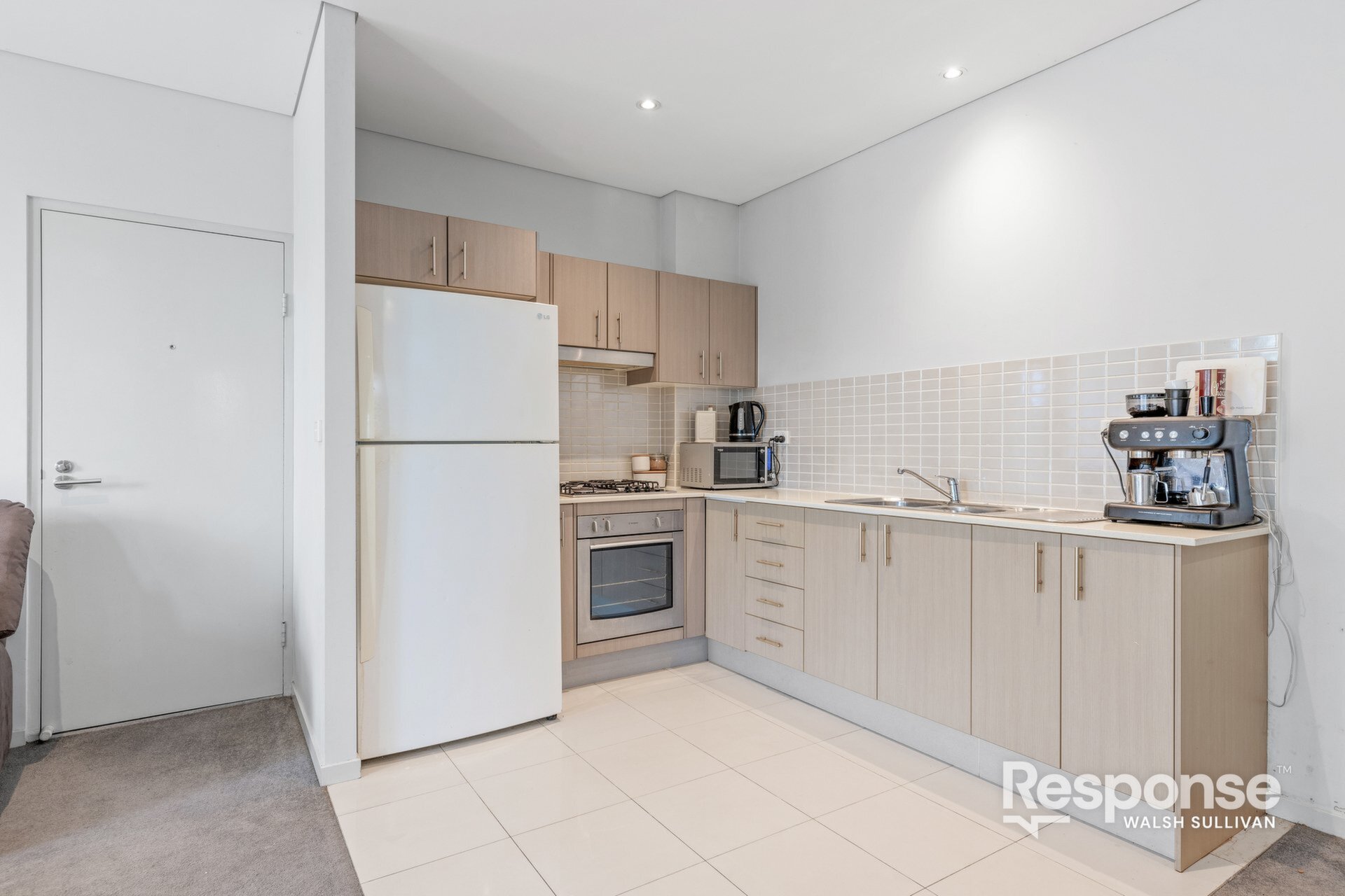 18/37-43 Balmoral Road, Northmead Sold by ResponseRE Walsh Sullivan Baulkham Hills - image 1