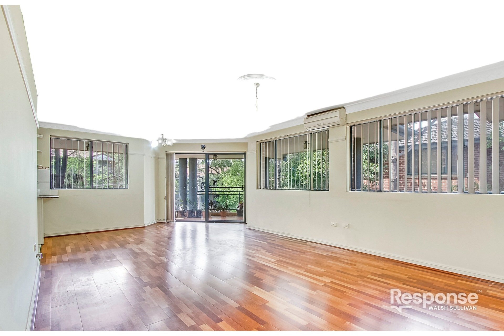 4/2-6 Mowle Street, Westmead Leased by ResponseRE Walsh Sullivan Baulkham Hills - image 1