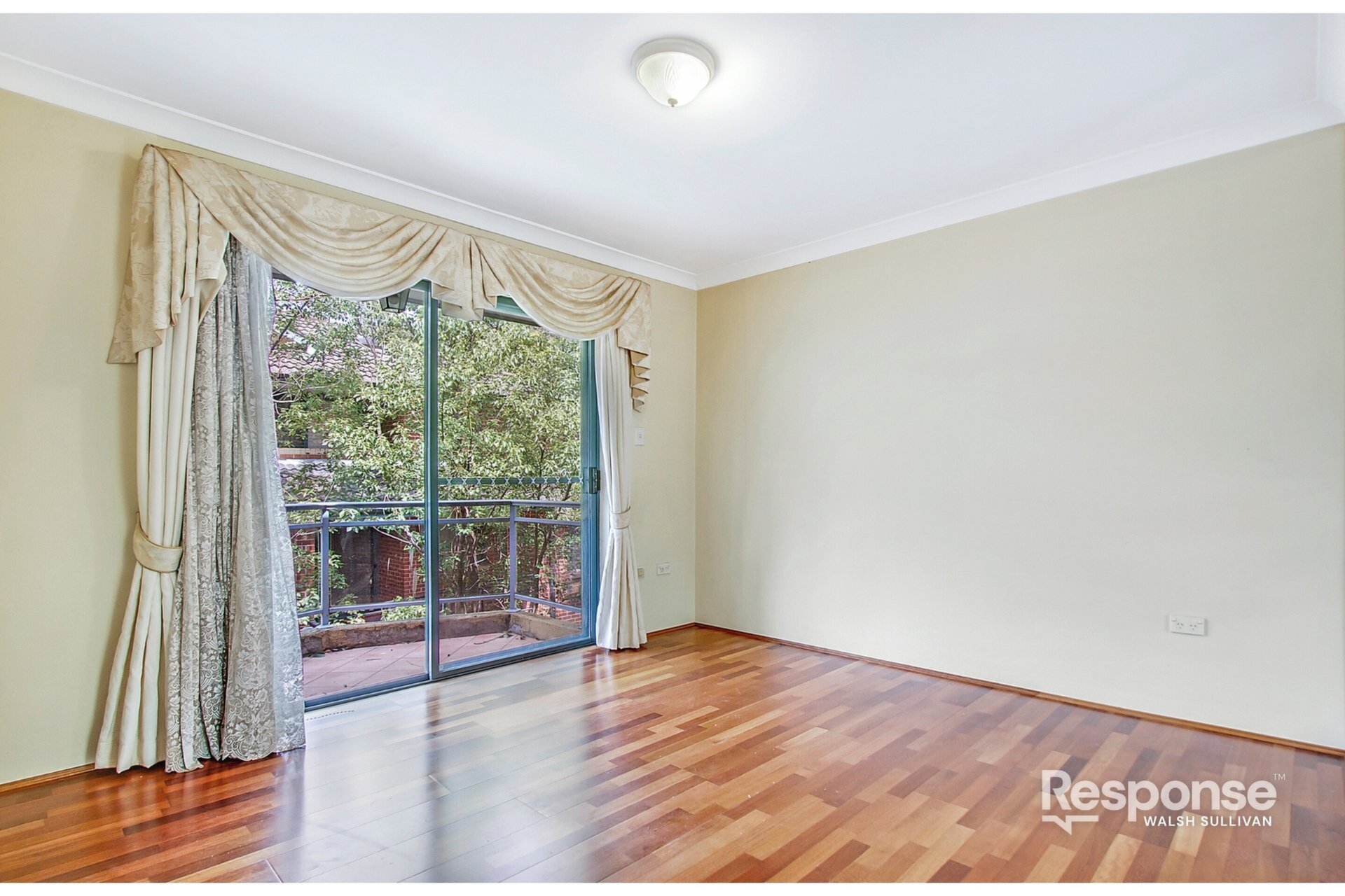 4/2-6 Mowle Street, Westmead Leased by ResponseRE Walsh Sullivan Baulkham Hills - image 1