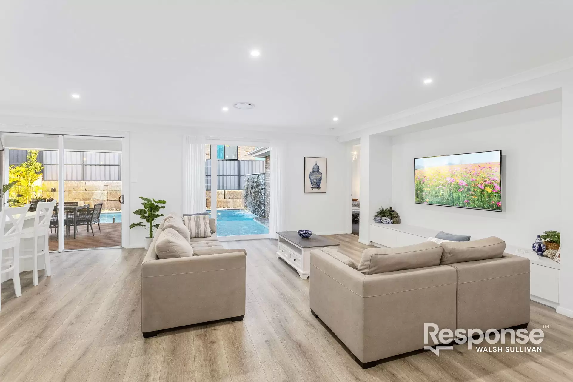 5 Ploughmans Boulevard, North Richmond Sold by ResponseRE Walsh Sullivan Baulkham Hills - image 1