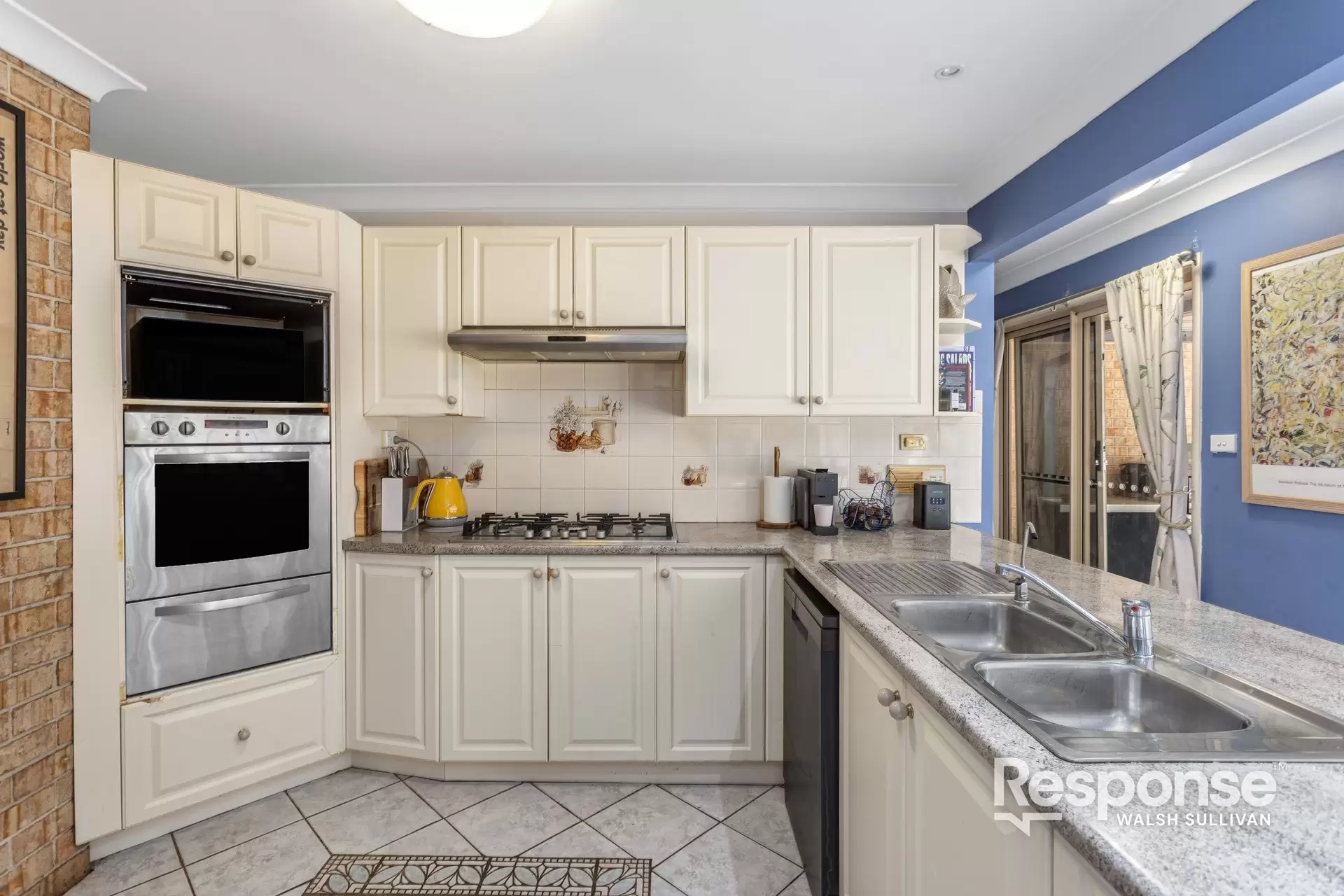 6 Cornwall Place, Bella Vista Sold by ResponseRE Walsh Sullivan Northmead - image 1