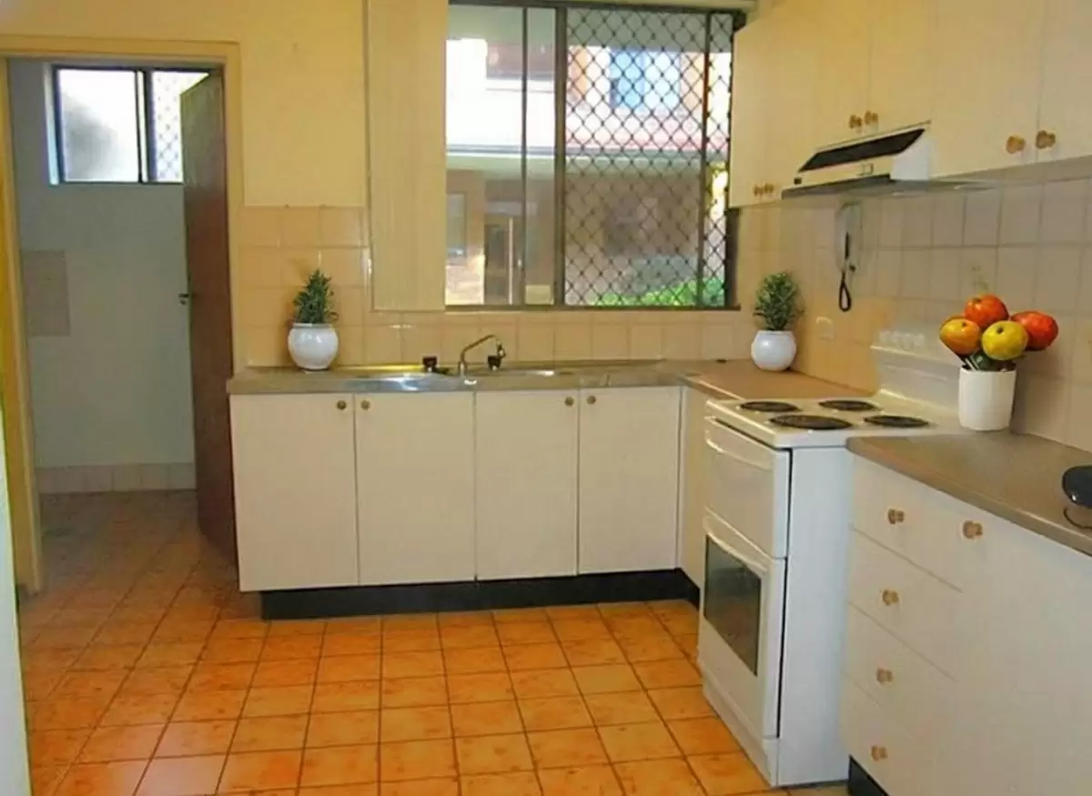 4/52 Victoria Street, Werrington Leased by ResponseRE - image 1