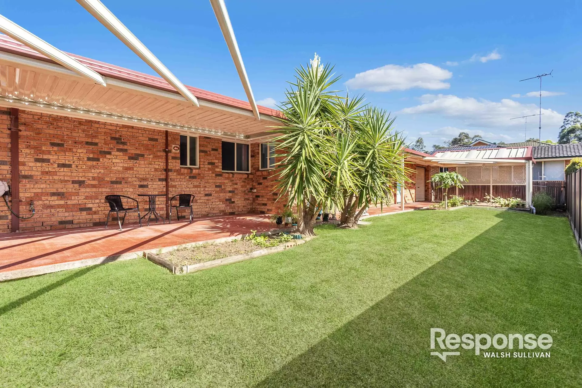 8 Osbert Place, Acacia Gardens Auction by ResponseRE Walsh Sullivan Northmead - image 1