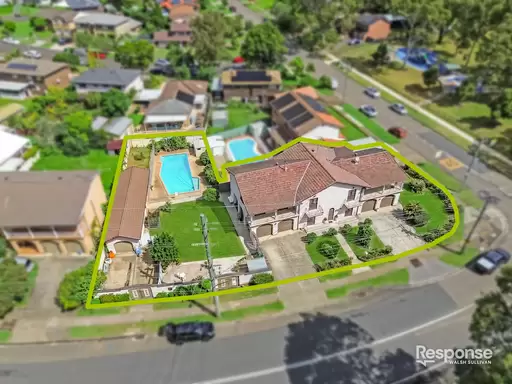 191 Caroline Chisholm Drive, Winston Hills Auction by ResponseRE Walsh Sullivan Northmead