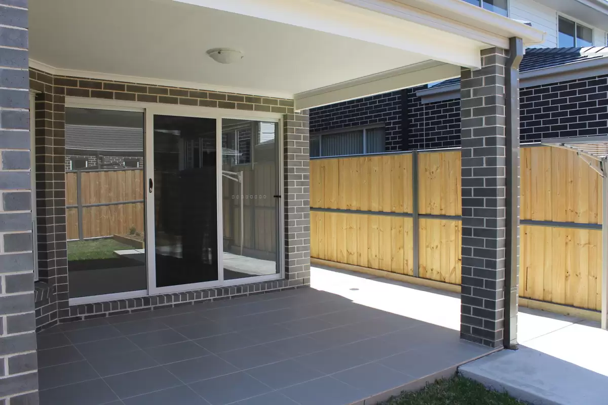 24 Laura Street, Norwest Leased by ResponseRE - image 1