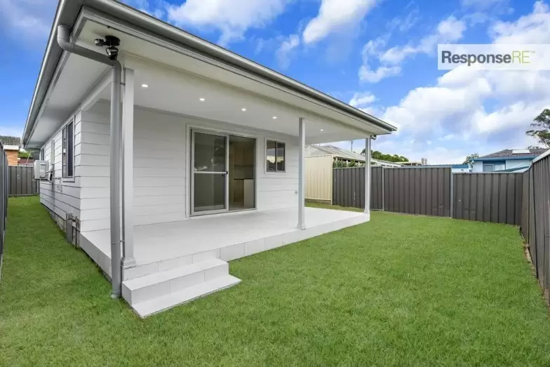 9a Haining Street, Cambridge Park For Lease by ResponseRE - image 1