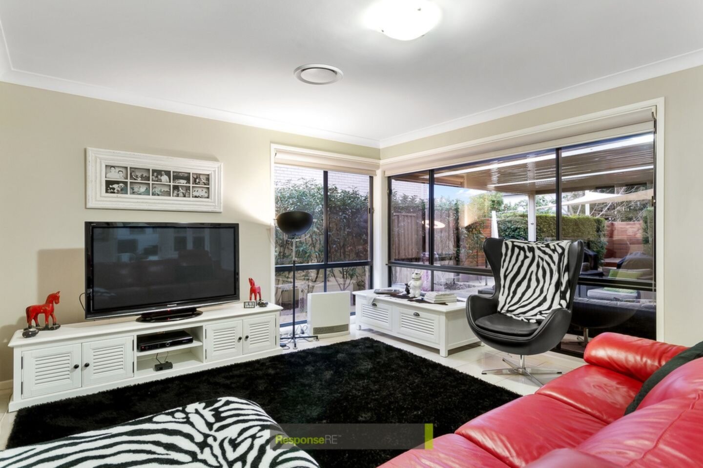 37 Rebellion Circuit, Beaumont Hills Sold by ResponseRE Walsh Sullivan Northmead - image 1