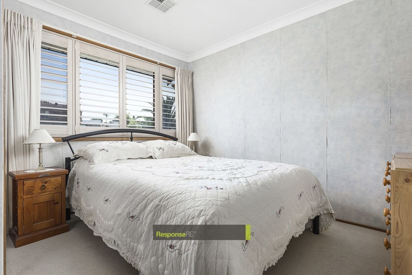 6 Callistemon Close, Baulkham Hills Sold by ResponseRE Walsh Sullivan Baulkham Hills - image 1