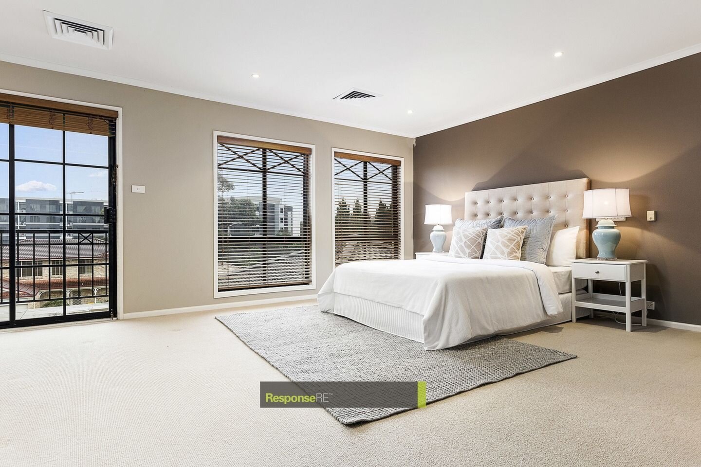 8 Fairmont Avenue, Norwest Sold by ResponseRE Walsh Sullivan Baulkham Hills - image 1