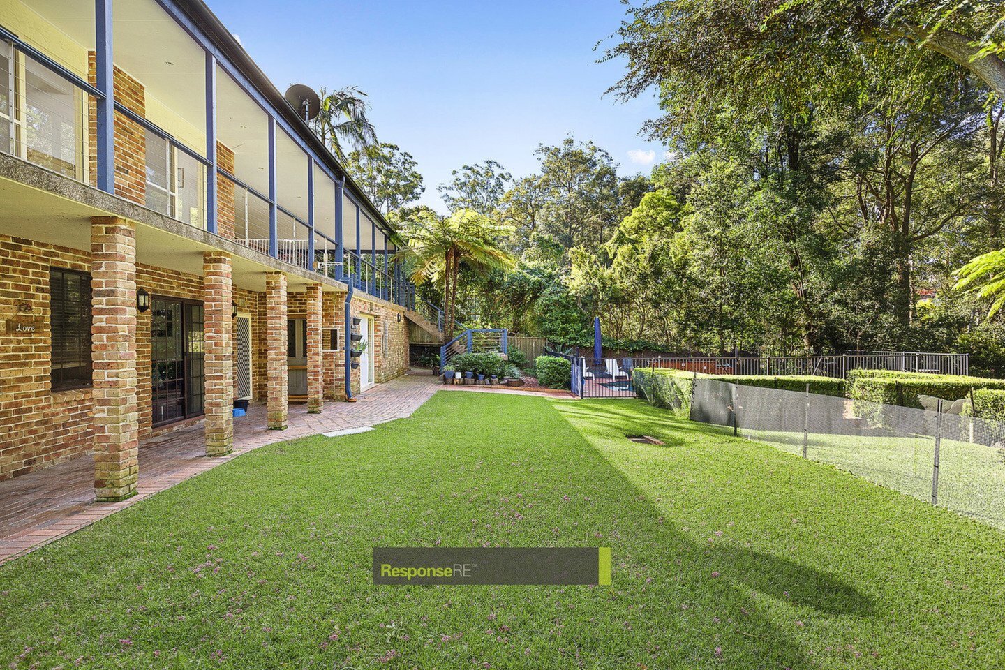 11 Cottonwood Place, Castle Hill Sold by ResponseRE Walsh Sullivan Baulkham Hills - image 1